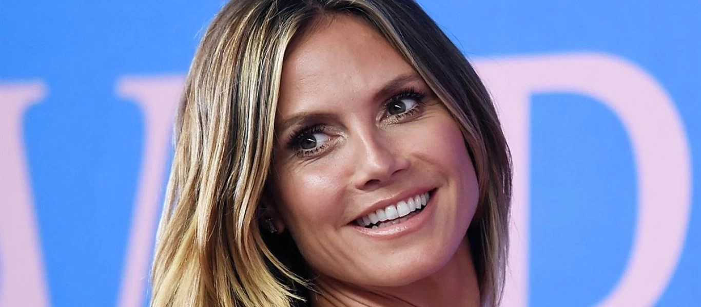 Χάιντι Κλούμ: Ποζάρει τόπλες και «ρίχνει» το Instagram (φώτο)